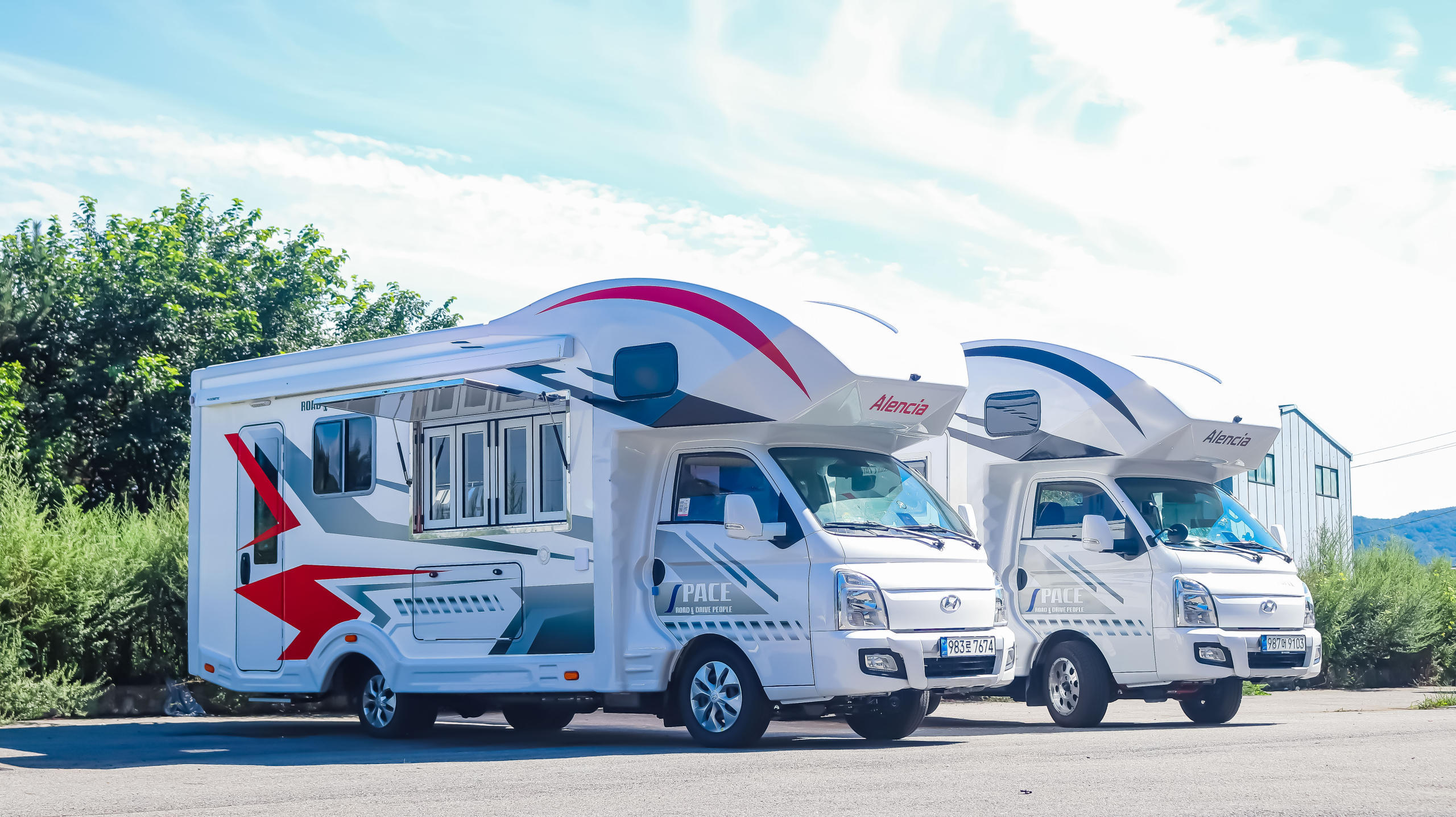 스페이스캠핑카블루RV AS센터 알렌시아 캠핑카